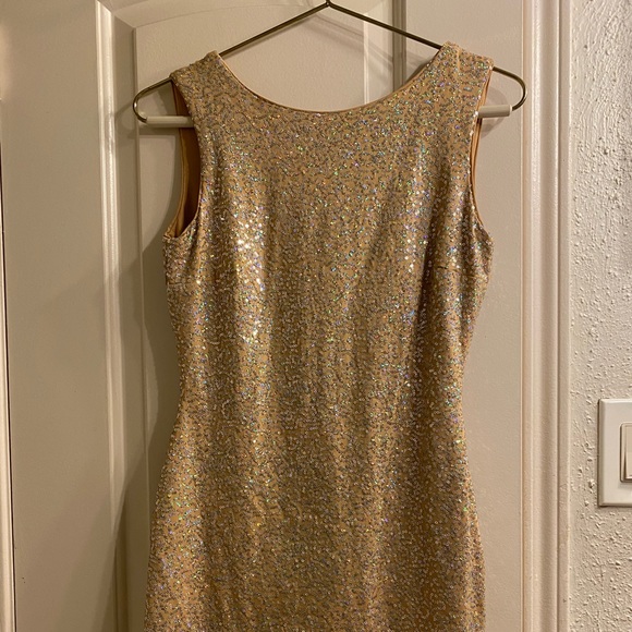 VENUS Dresses & Skirts - Venus sequence dress
